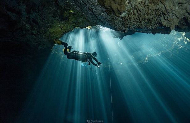Diving in the Mayan Underworld