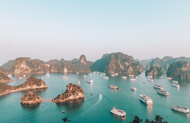 LIKE A BOSS-Luxury options-2d/1n All inclusive in Halong Bay