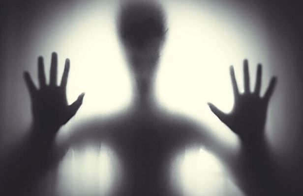 Krakow: Spooky Tales Guided Walking Tour