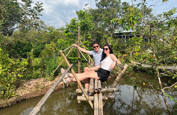SMALL GROUP - Mekong Delta 1 Day Tour with Lunch