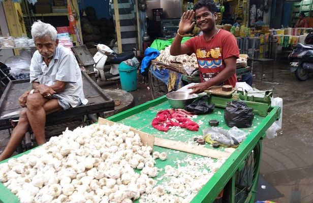 Udaipur Food Walk l Eat Just like a local