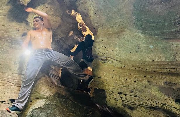 Taino Indian Cave, Arecibo Hike and Beach Tour from San Juan