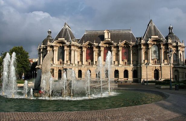 Lille : Private Custom Walking Tour With A Local Guide