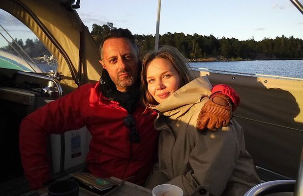 3-Hour Small Group Guided Evening Sailing in Front of Helsinki