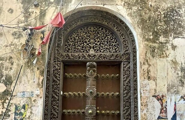 Zanzibar Stone Town: Historical Walking Tour With a Local Guide 