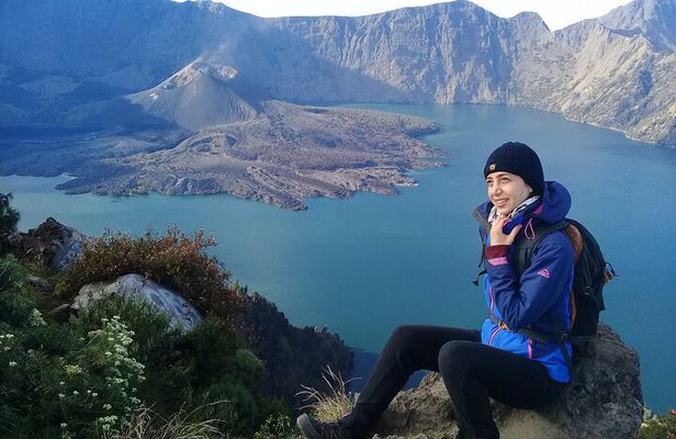 Mount Rinjani 2 Days and 1 Night to Senaru Crater Rim