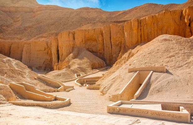 Full Day Tour to Luxor from Cairo by Plane with King Tut Tomb