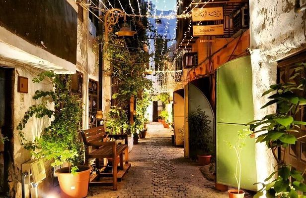 Private Tour in Historical Jeddah (ALBALAD) إكتشف جدة التاريخيه