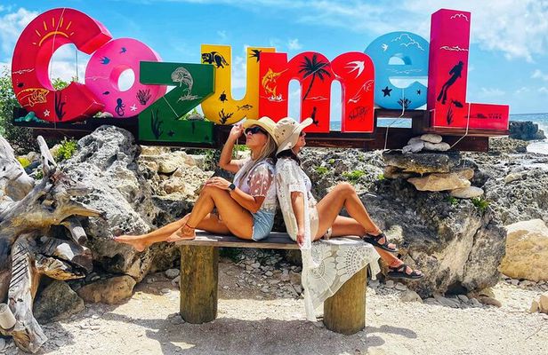 Private Jeep Tour and Punta Sur Park in Cozumel