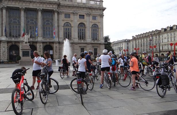 Surprising Turin by bike