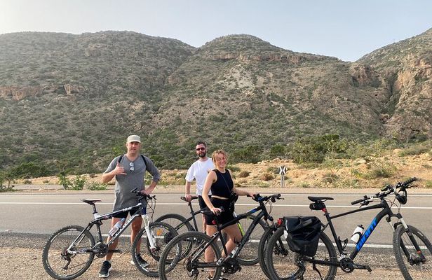 4 Hours Bike Tour through Taghazout Trails
