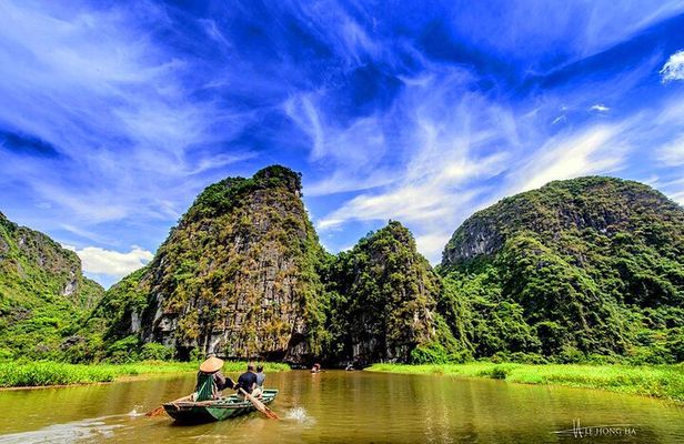 Ninh Binh Vietnam 2 Days - Discover multiple wonderful places
