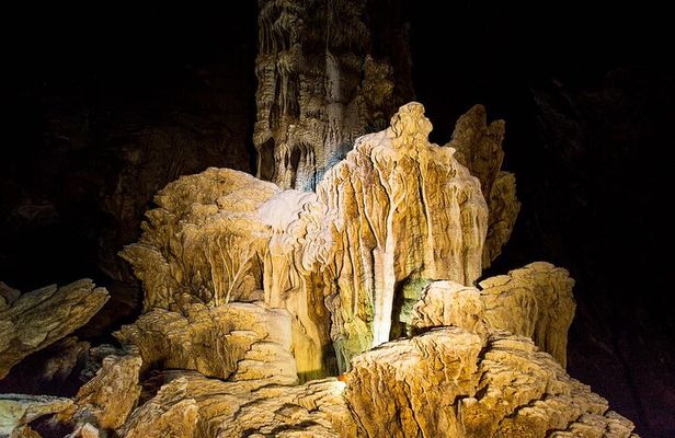 5 Days Private Cao Bang and Ba Be National Park Adventure Trek