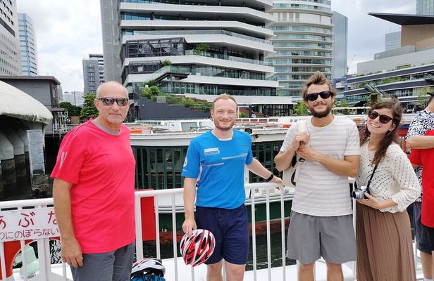 Tokyo Private Sightseeing Tour by Bike with Water Bus