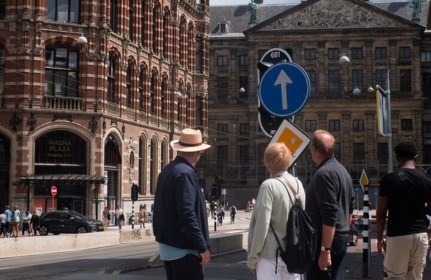 A 3-Hour Private Guided Tour Through Amsterdam with a Local