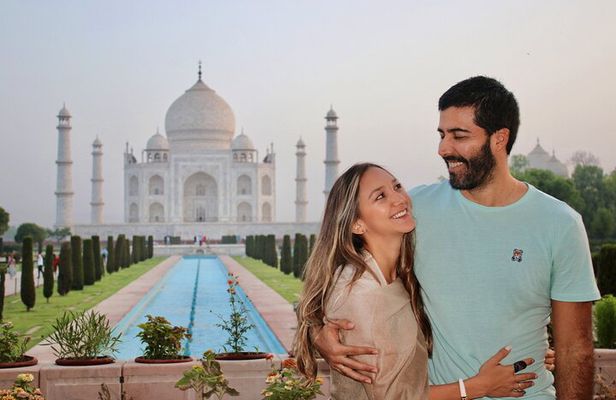 Taj Mahal Tour with High-Speed Train Experience - All Inclusive