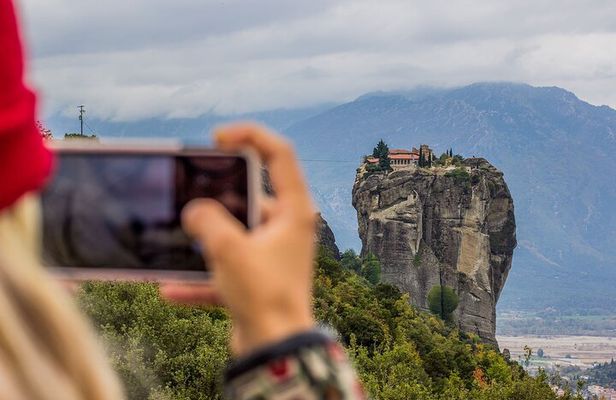 Half-Day Meteora Cultural Tour from Kalambaka train station