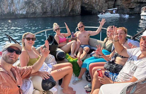 Speedboat Tour to Lady of the Rock, Mamula and Blue Cave Swim