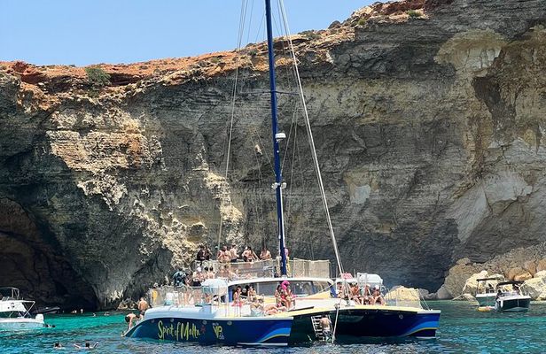 Comino Blue Lagoon Prime Catamaran Tour with All Inclusive
