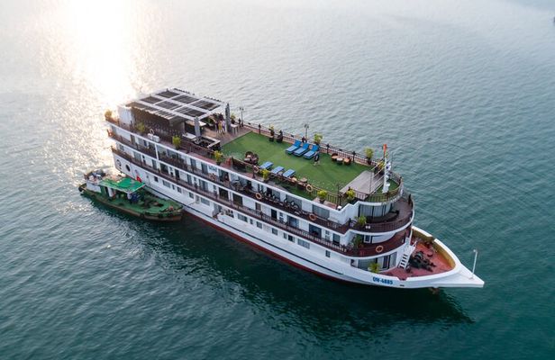Hanoi - Halong Bay Cruise Package 4Days-3Nights