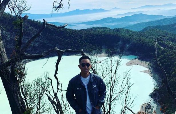 Private Tour to Bandung Volcano Hot Springs and Mud bathing