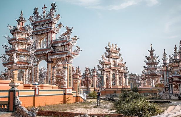Hidden Stories of An Bang Cemetery – See Ghost City of Vietnam