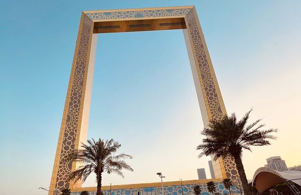 Traditional Half Day Dubai City Tour with Dubai Frame Access