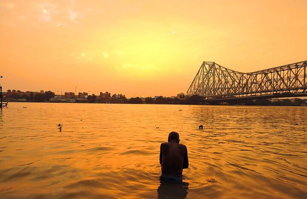 Half Day Sunset Cruise with Dinner in Kolkata