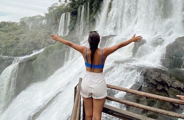 2-Day Iguazu Falls Private Tour with Airfare from Buenos Aires