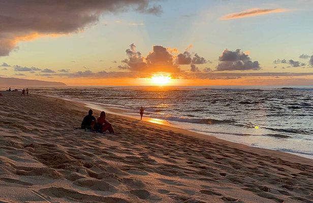 Private Full-Day Circle Island Guided Small-Group up to 6 (Se habla Español)