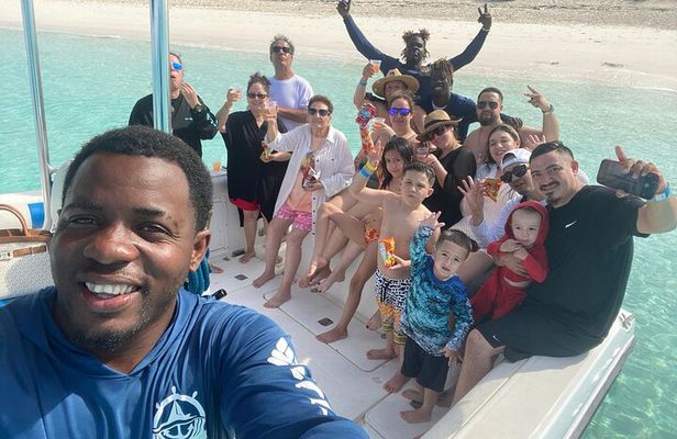 Pigs Beach, Green Turtle Cay, Rose Island Private Tour