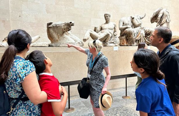 Private Kid-Friendly London British Museum Tour and West End Walk