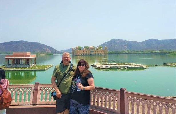 Jaipur- Wheelchair Accessible Private Day Tour