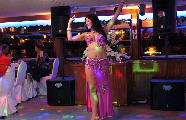 Cairo Nile Dinner Cruise with entertainment shows include pickup 