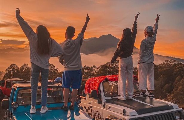 Mount Batur Jeep Sunrise & Hot Spring - All Inclusive Tour