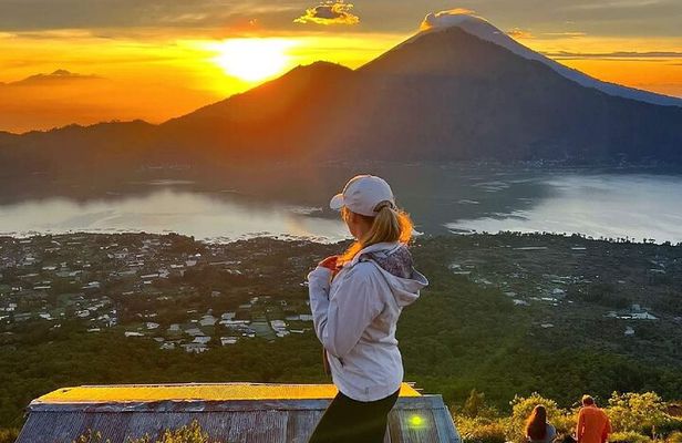 Mount Batur Sunrise Trekking and Natural Hot Spring