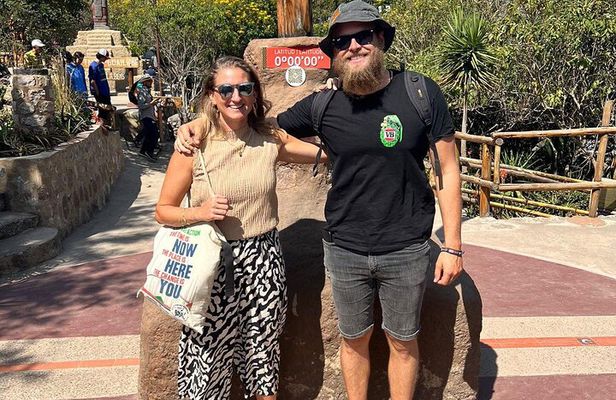 Full Private Tour of the Historic Center + Middle of the World