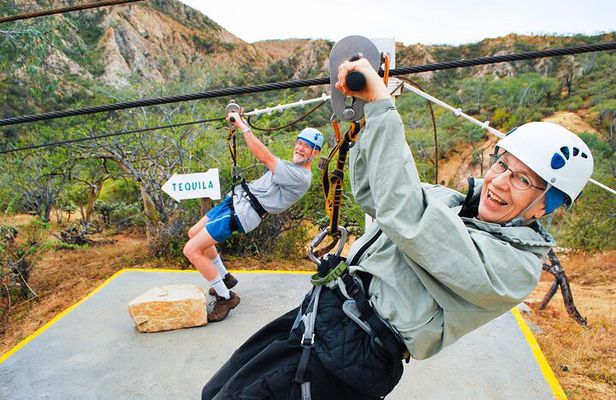 Zipline Extreme at Canopy Costa Azul: suspension bridge, rappel and ziplines