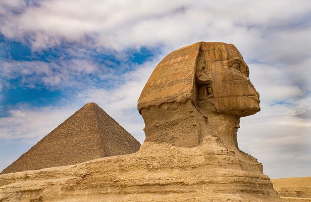 Pyramids, Sphinx, Memphis, and Sakkara Day Tour