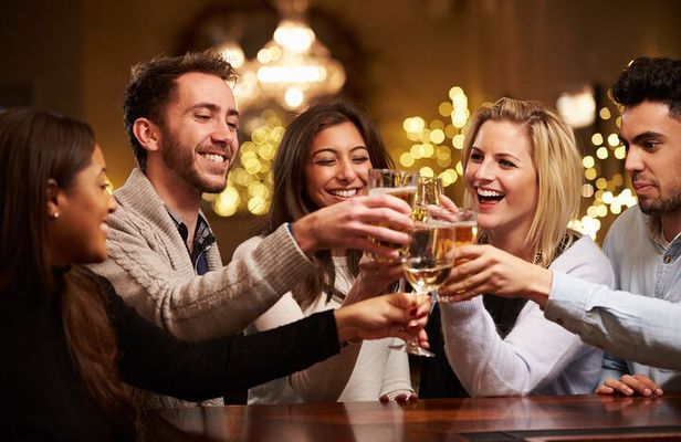 Dublin Temple Bar Tour with Jameson Distillery Whiskey Tour