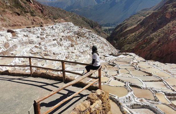 2-Day Chinchero Moray Salt Mines Ollantaytambo and Machupicchu