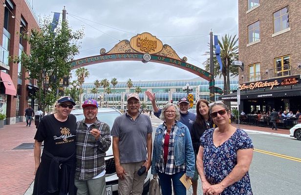 San Diego Gaslamp Quarter Small Group Walking Tour
