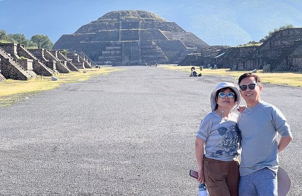 Early & Express Tour - Teotihuacan Pyramids