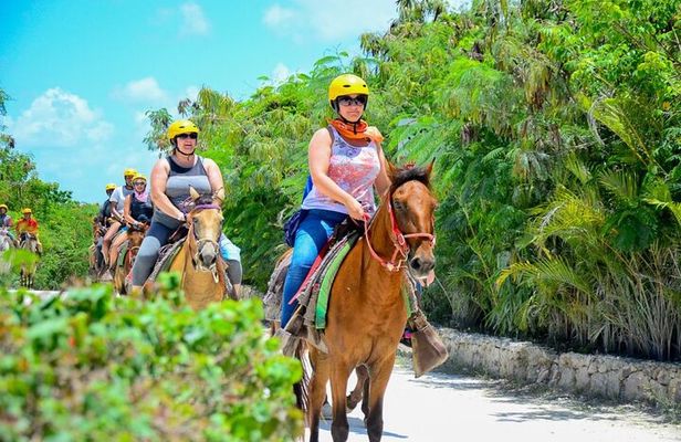 Horseback Riding on the Stunning Beaches of Punta Cana