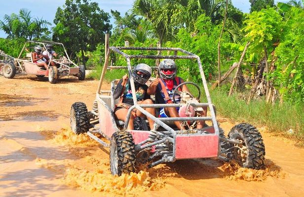 Buggy Tour to Playa Macao and Cenote