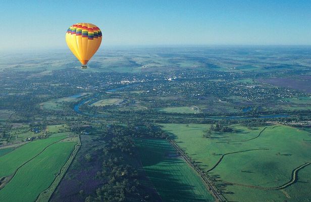 Avon Valley Hot Air Balloon Flight with Breakfast