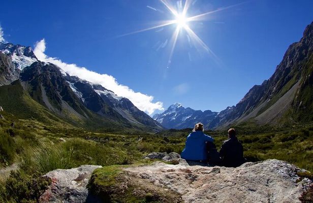 Day Trip: Lake Tekapo to Mt Cook National Park