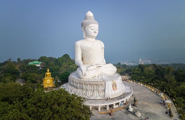 Phuket: Wat Chalong, Karon Viewpoint and old Town Guided Tour
