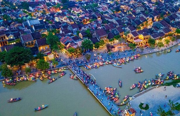 Private HOI AN Coconut Boat AND HOI AN Ancient TOWN FROM DN CITY