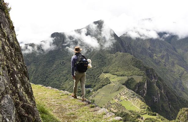 2-Day exclusive Tour of the Inca Trail to Machu Picchu